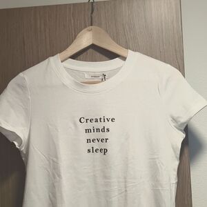 White graphic T shirt, 100% cotton, bnwt, size XS
